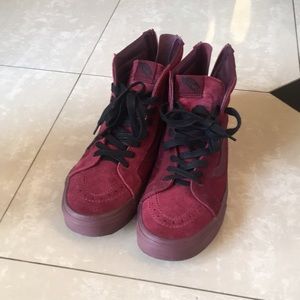 Maroon classic high top vans size 9.5 men 11 women